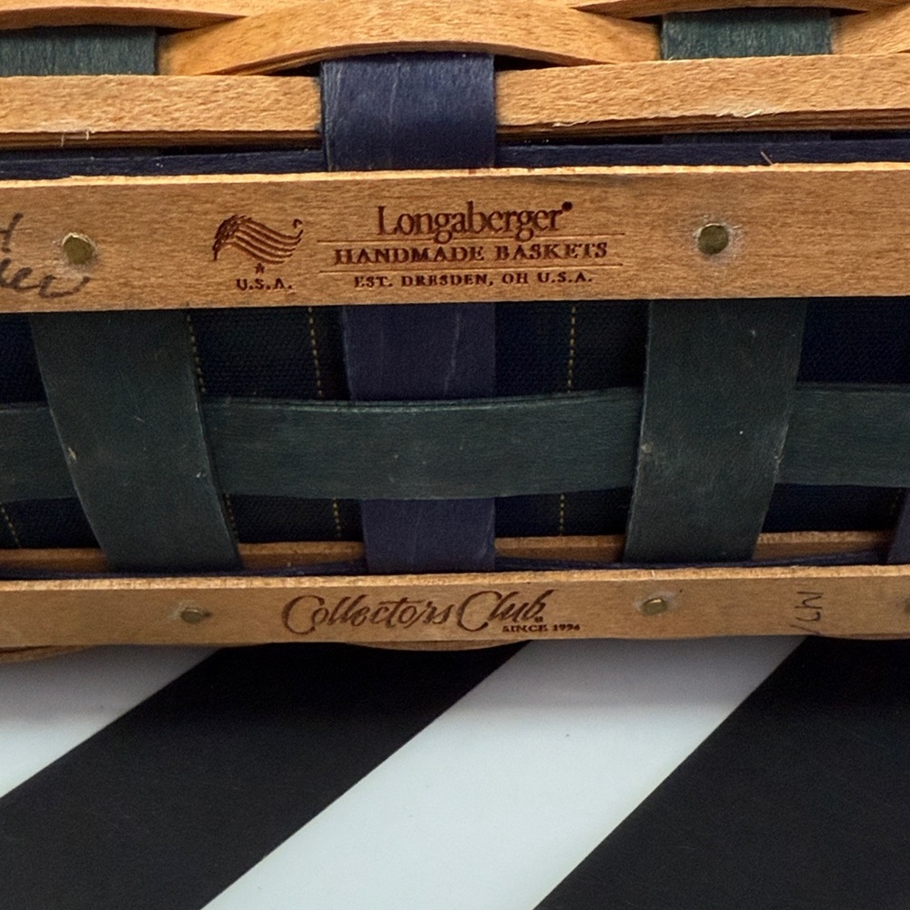 Longaberger Tan and Blue Woven Collectors Bag - Picture 5 of 8